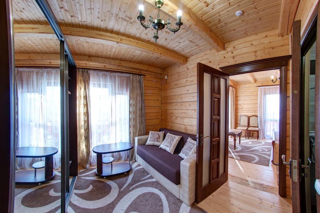 Altair Hotel Bukovel Quarto foto